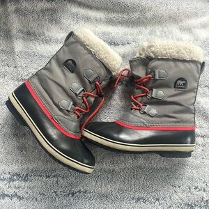 Sorel Yoot Pac Nylon Waterproof Snow Boot Youth 6 Gray